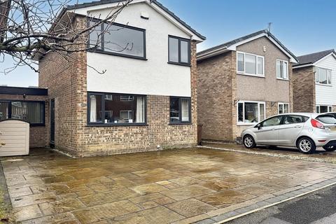 3 bedroom link detached house for sale, Holbeach Close, Bury BL8