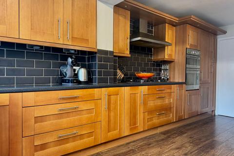 23 Holbeach Close, Bury, BL8 1XA