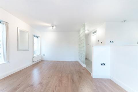 1 bedroom apartment for sale, Poolmans Street, London, SE16