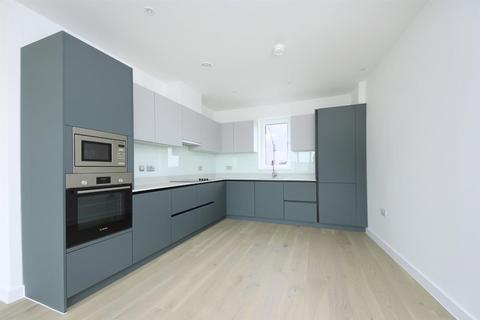 2 bedroom flat for sale, Kings Court , W3