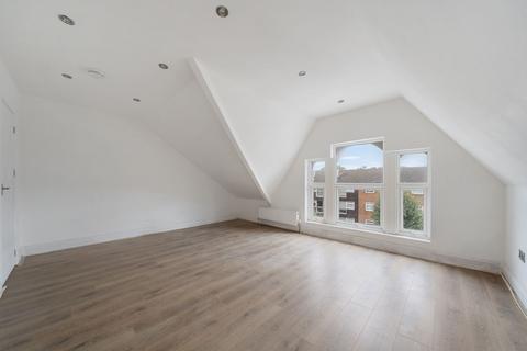 4 bedroom semi-detached house for sale, Beaconsfield Road, London, N11