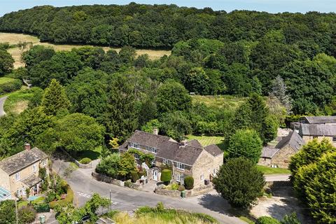 undefined, Crow Hole, Barlow, Dronfield