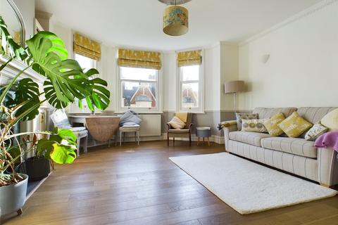 2 bedroom apartment to rent, Rochester Mansions, 7-9 Church Road, Hove, BN3