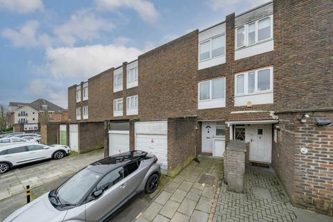 4 bedroom terraced house for sale, Audax, London NW9