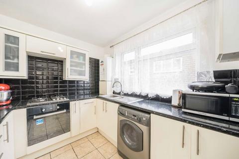 1 bedroom flat for sale, Telford Avenue, London SW2