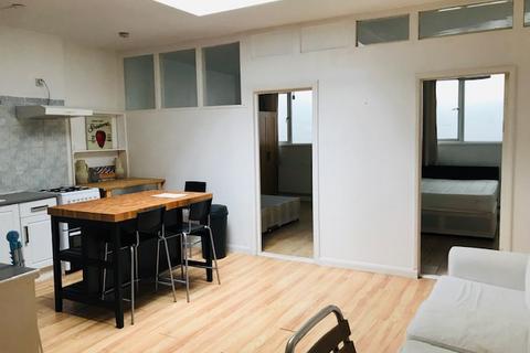 2 bedroom apartment to rent, Rear Flat, Fashion Street, Spitalfields, E1