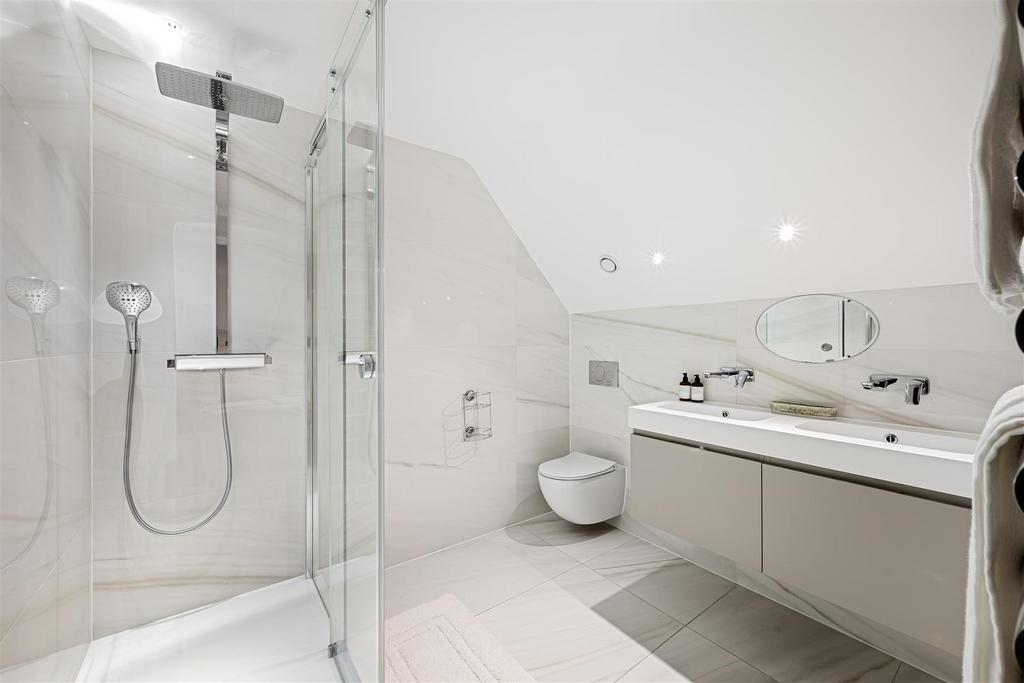 Flat 21 Parkwood Point Hi-46.jpg