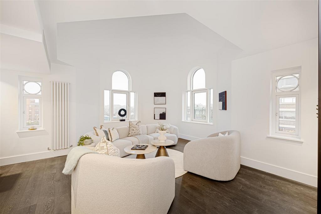 Flat 21 Parkwood Point Hi-16.jpg