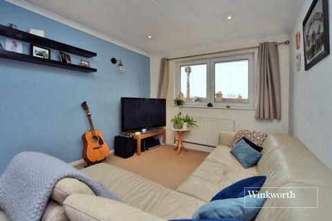 2 bedroom apartment for sale, Idmiston Road, Worcester Park, KT4