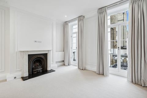 3 bedroom flat to rent, Cadogan Place, SW1X