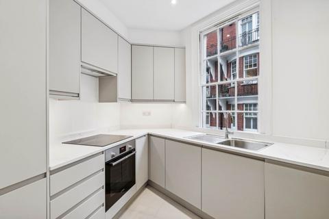 3 bedroom flat to rent, Cadogan Place, SW1X