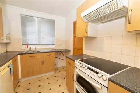 2 bedroom flat for sale, Whalton Court, Fawdon, Newcastle upon Tyne