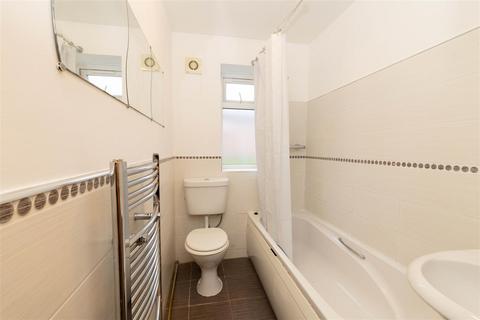 2 bedroom flat for sale, Whalton Court, Fawdon, Newcastle upon Tyne