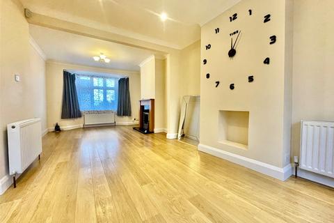 3 bedroom terraced house for sale, Moordown, Shooters Hill, London, SE18