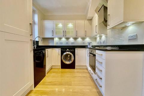 3 bedroom terraced house for sale, Moordown, Shooters Hill, London, SE18