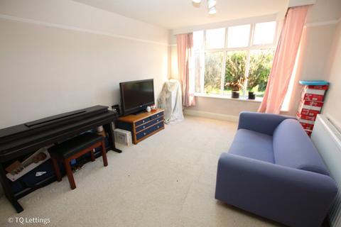 3 bedroom detached house to rent, Bridge Grove, Timperley WA15