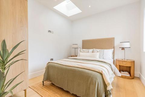 1 bedroom flat for sale, Brondesbury Park, London NW6