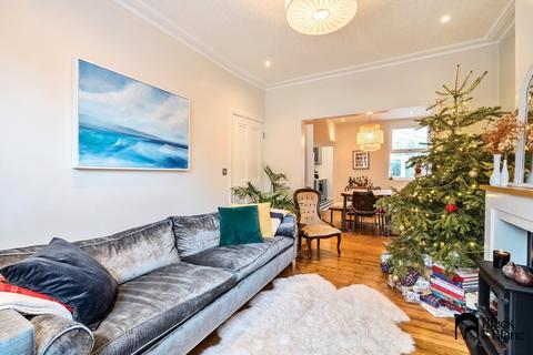 41 Addiscombe Court Road, Croydon, CR0 6TT
