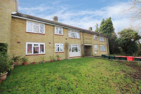 2 bedroom maisonette for sale, Southgate Drive, Crawley