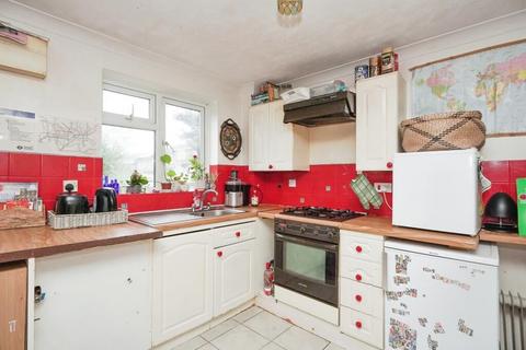 1 bedroom end of terrace house for sale, Brambledown, Folkestone, CT19