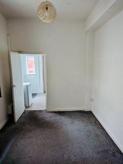 Studio to rent, Cornfield Terrace, Eastbourne BN21