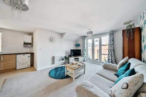 2 bedroom property for sale, River View, Shefford, SG17