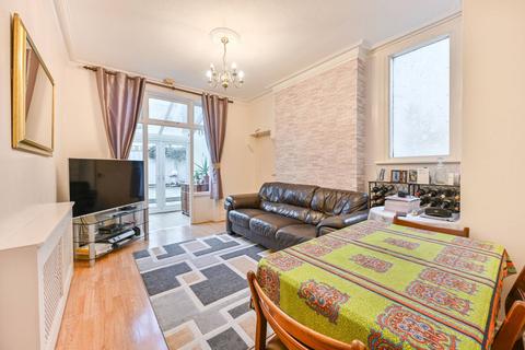 2 bedroom flat for sale, Linacre Road, Willesden Green, London, NW2