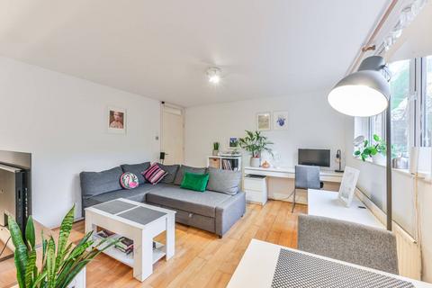 1 bedroom flat for sale, Brixton Road, Oval, London, SW9