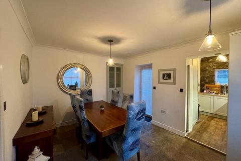 2 bedroom end of terrace house for sale, Lowerhouse Lane, Burnley