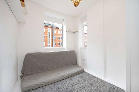 2 bedroom flat to rent, Shannon Place, London NW8