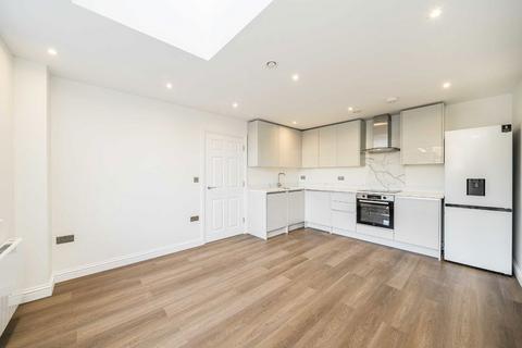 2 bedroom flat to rent, Harrow Road, London NW10