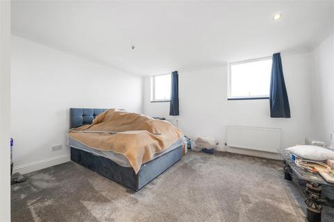 Studio for sale, Maple Road, London, SE20