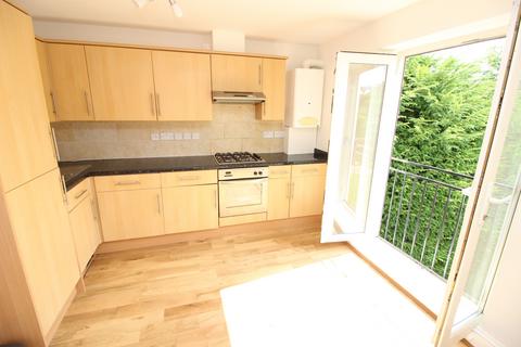 1 bedroom flat to rent, Brinkley Road, Worcester Park KT4