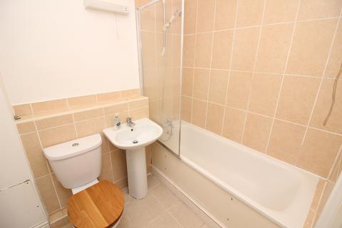 1 bedroom flat to rent, Brinkley Road, Worcester Park KT4