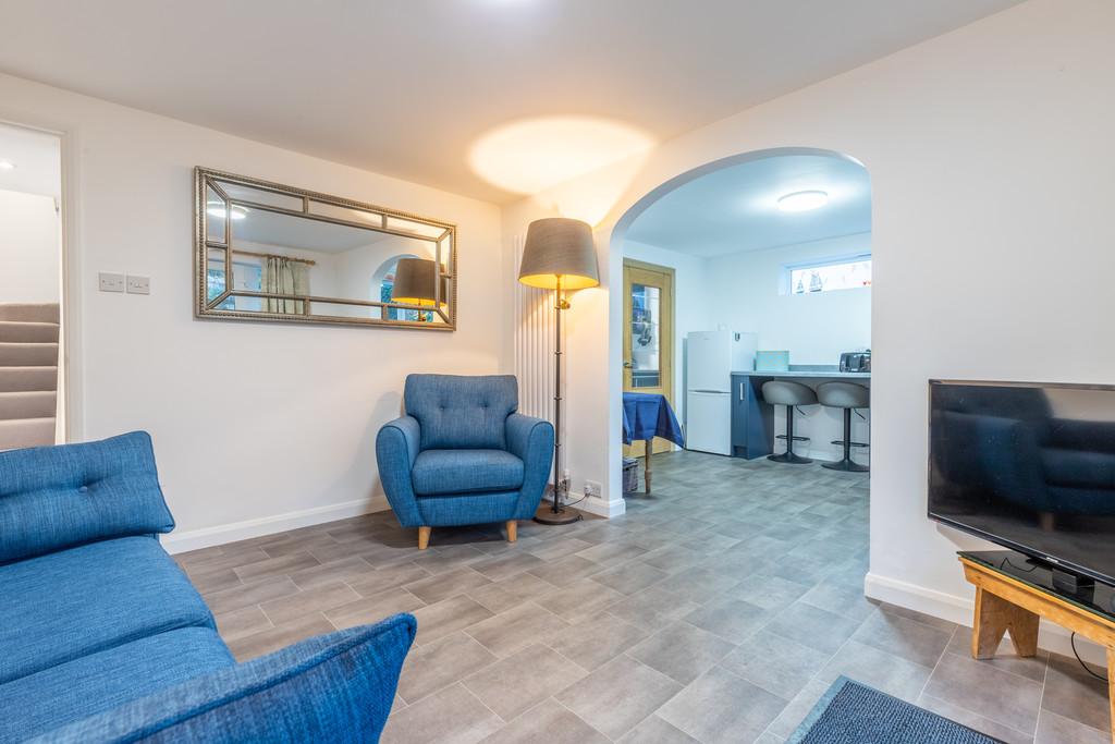 Open Plan Kitchen/Dining/Living Area