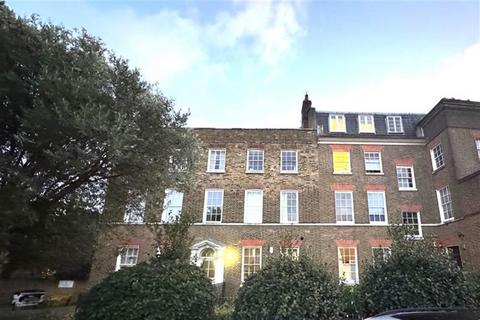 3 bedroom apartment to rent, , N16