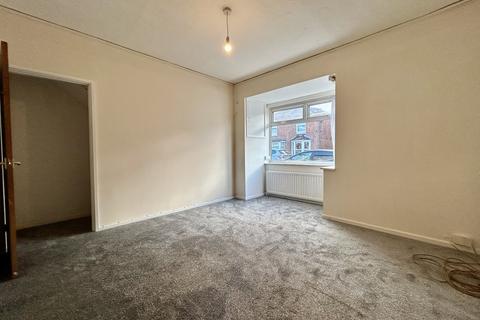 3 bedroom ground floor maisonette for sale, Priory Road, Southampton