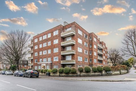 3 bedroom apartment for sale, Eaton Gardens, Hove, BN3 3PL