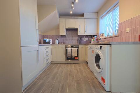 3 bedroom end of terrace house for sale, Batkin Close, Chell, Stoke-on-Trent