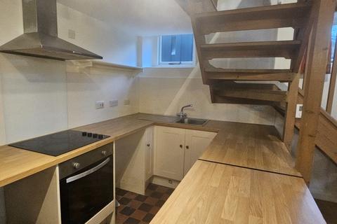 1 bedroom barn conversion to rent, The Green, Parwich, Ashbourne