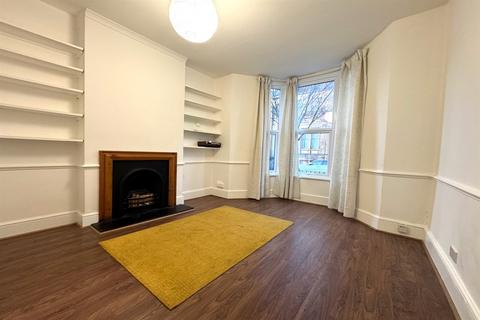 1 bedroom apartment to rent, Palatine Road, N16