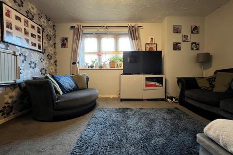 33 Apple Walk, Cannock, WS11 7WQ