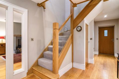 3 bedroom detached house for sale, Sargent Square, Broadway, Worcestershire, WR12