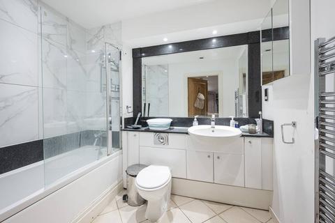2 bedroom flat for sale, Tudor Street, City, London, EC4Y