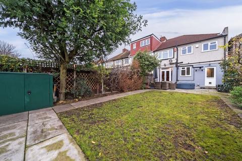 4 bedroom end of terrace house for sale, Cumberland Avenue, Welling DA16