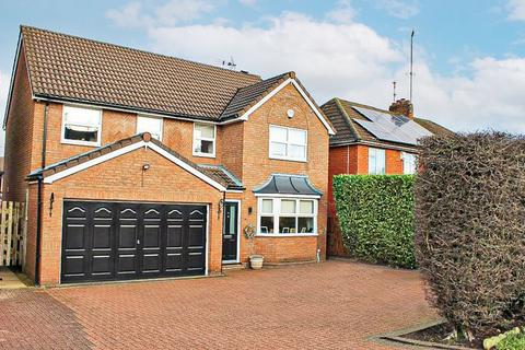 4 bedroom detached house for sale, Brick Kiln Lane, LOWER GORNAL, DY3 2XF