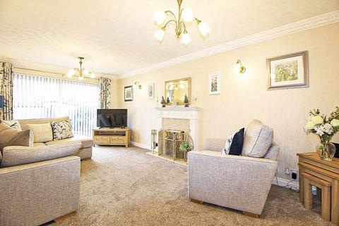 4 bedroom detached house for sale, Brick Kiln Lane, LOWER GORNAL, DY3 2XF