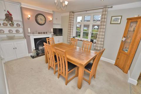 3 bedroom cottage for sale, Chart Hill Road, Maidstone ME17