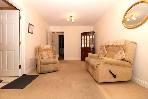 2 bedroom apartment for sale, Woodcroft Close, Pelsall, WS3 4DB