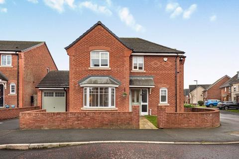 4 bedroom detached house for sale, Knutshaw Grove, Heywood, OL10 1FY